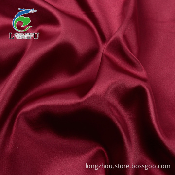 Leichter Spandex-Satin mit Twist-Stoff